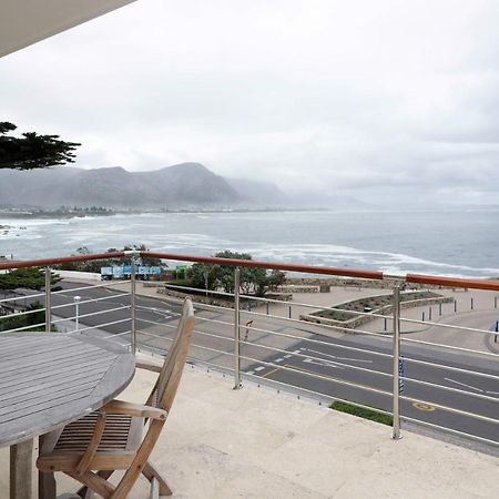 Hermanus Seaview Apartment Bagian luar foto