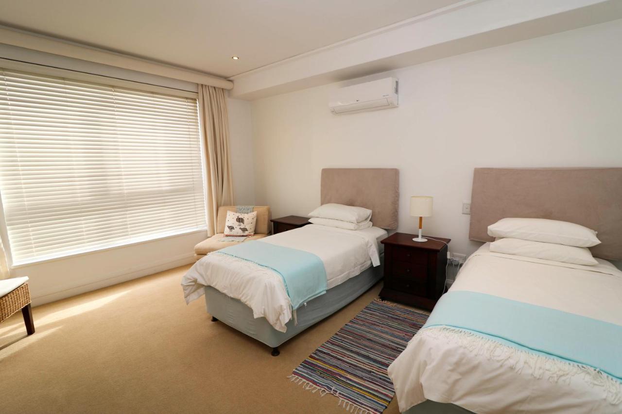 Hermanus Seaview Apartment Bagian luar foto